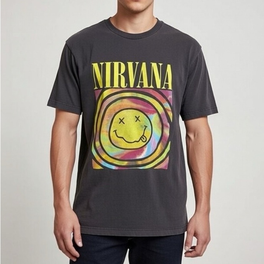Nirvana Official Rainbow Smiley Face Retro Reprint New Tee Size Large